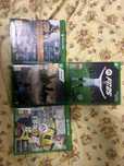 Xbox One Sprawny (FC 25,Hogwarts Legacy+2 gry, pad i kabel zasilający)