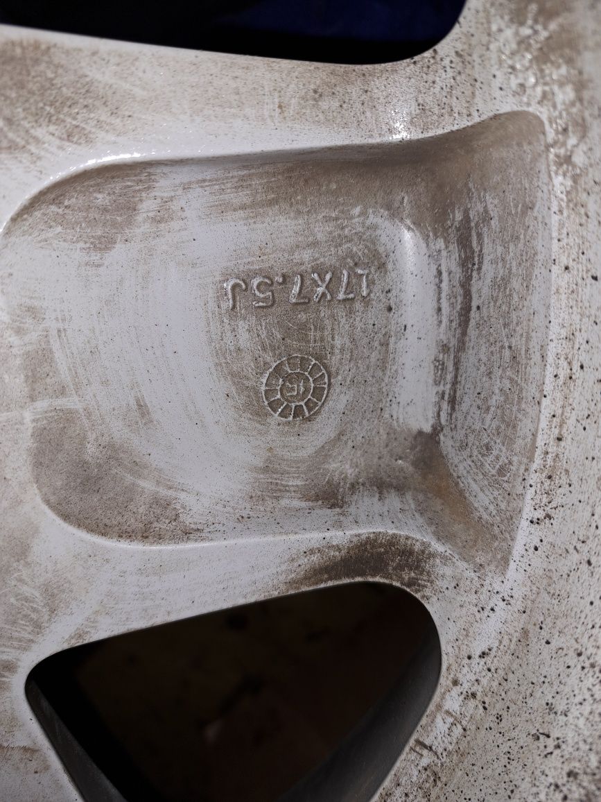 5 x Koła alufelgi z oponami jeep wrangler cherokee