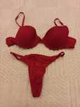 Conjunto de soutien e tanga cor vermelha