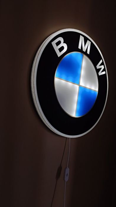 Bmw lampa led emblemat