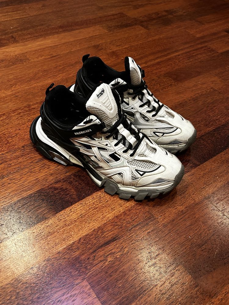 balenciaga track 2