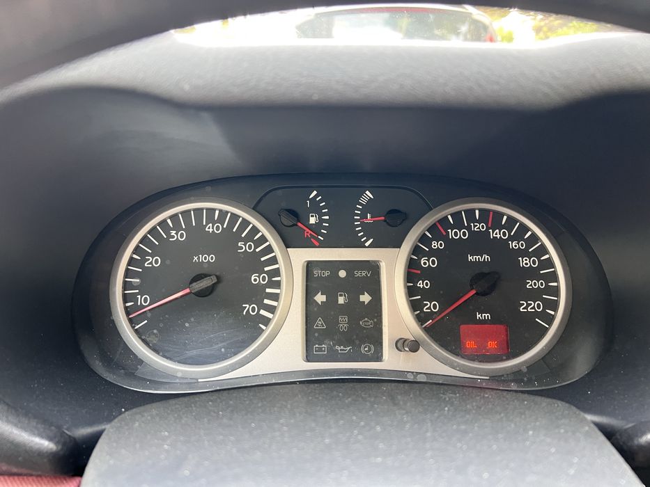 Carro Renault Clio S 1.2 (Negociável)