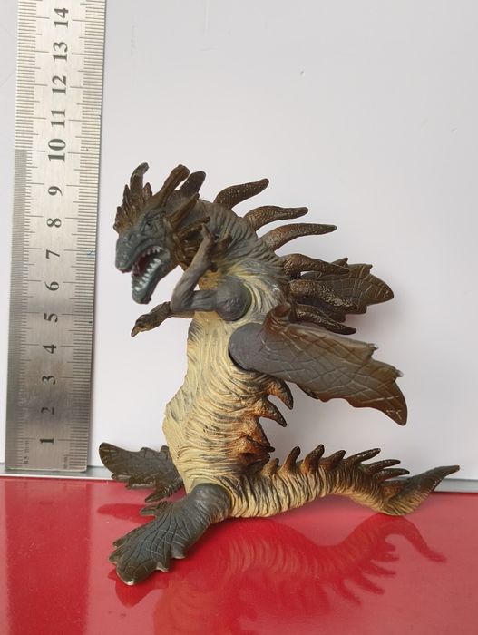 Figura Dragões para cenários ou enfeite.