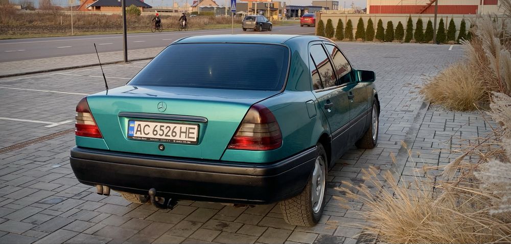 Mercedes-Benz C-class w202 2.3 газ/бензин МКПП