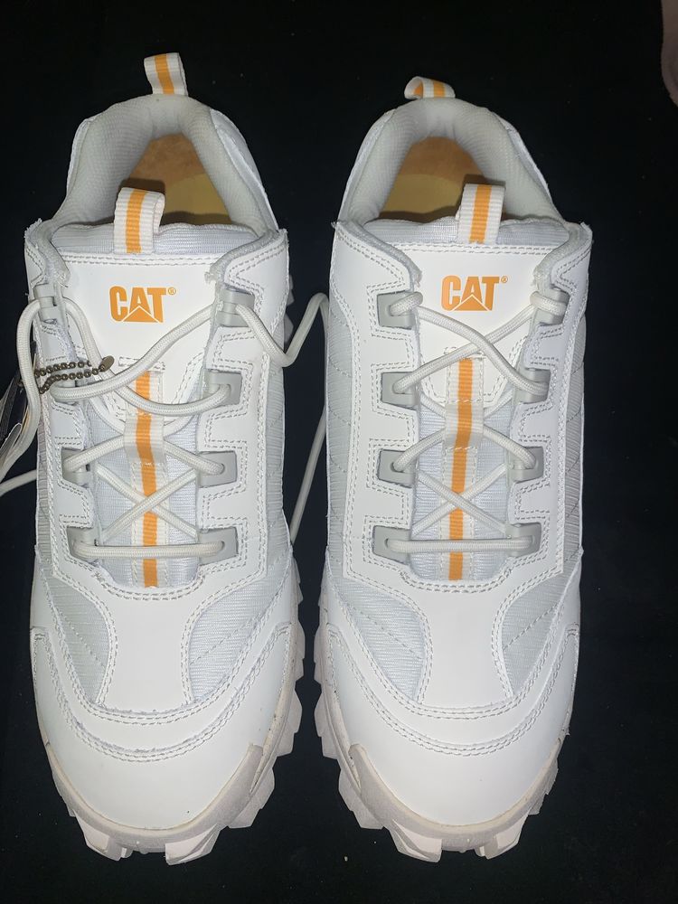 Nowe cat 47 białe