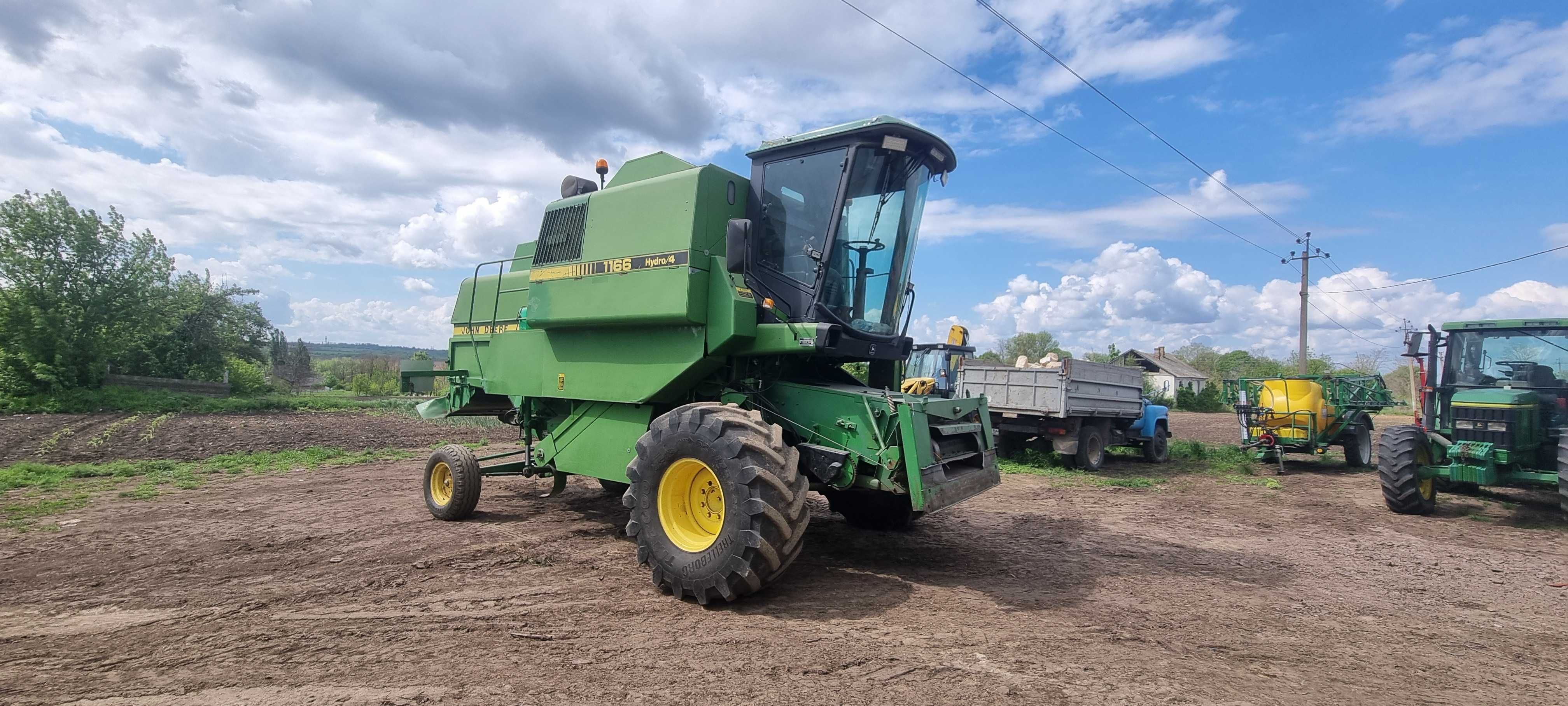Продам комбайн John Deere 1169 Hydro