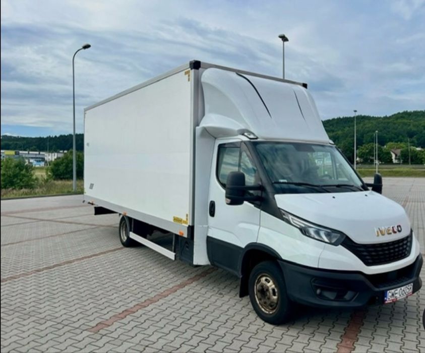 Wynajem Busa IVECO kontener Winda 3,5 t - 250 zl/ doba