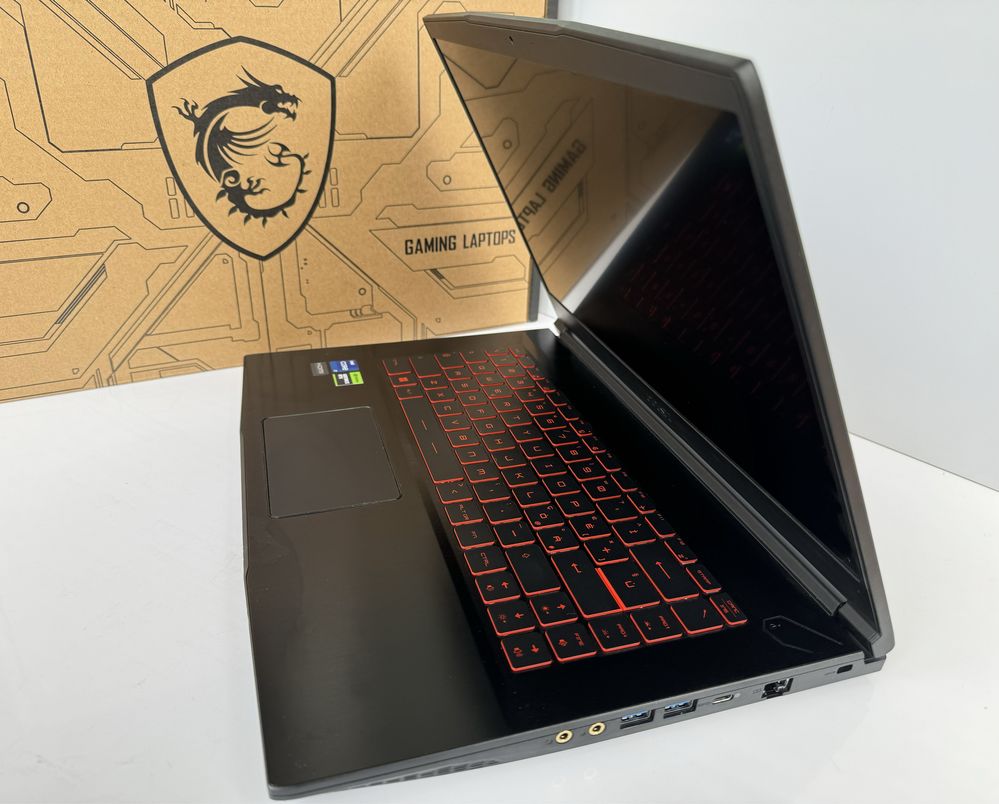 Ігровий ноутбук MSI Thin GF63 12UDX 16/512ГБ 15.6 FHD Intel i7 RTX3050