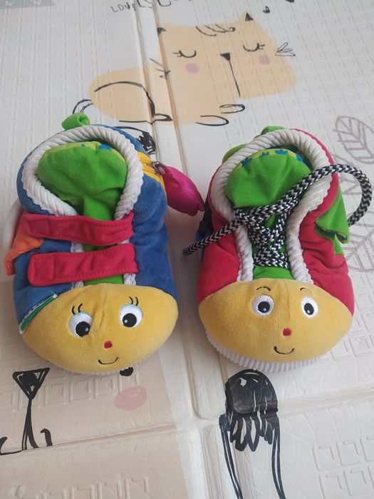 Віддам за розвиваючі черевички