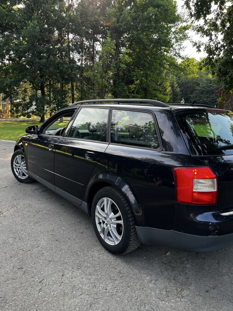 Ауді а4б6 2003р 1.9 тді