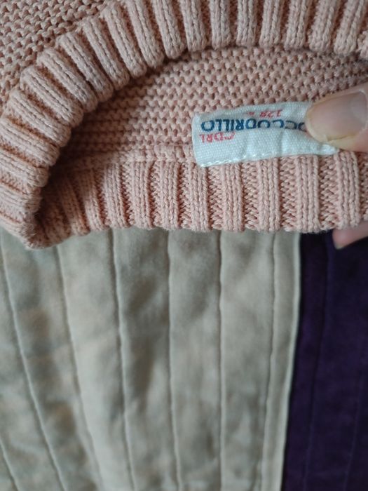 Sweterek coccodrillo 128 cm