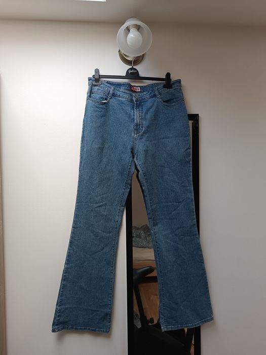 Dżinsy dzwony vintage