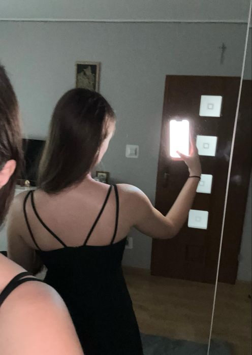 Suknia wieczorowa na studniówkę