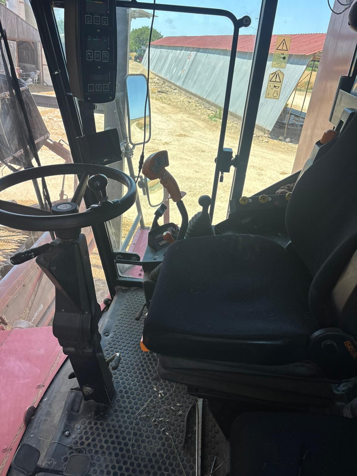 John Deere New Holland