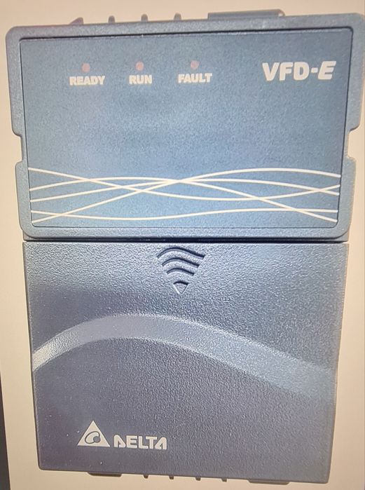 Falownik Delta VFD-e PLC 1200z Falownik 0.75kW 750W VFD007e43T