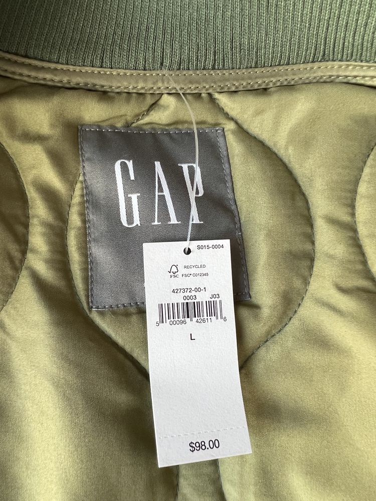 Нова куртка Gap