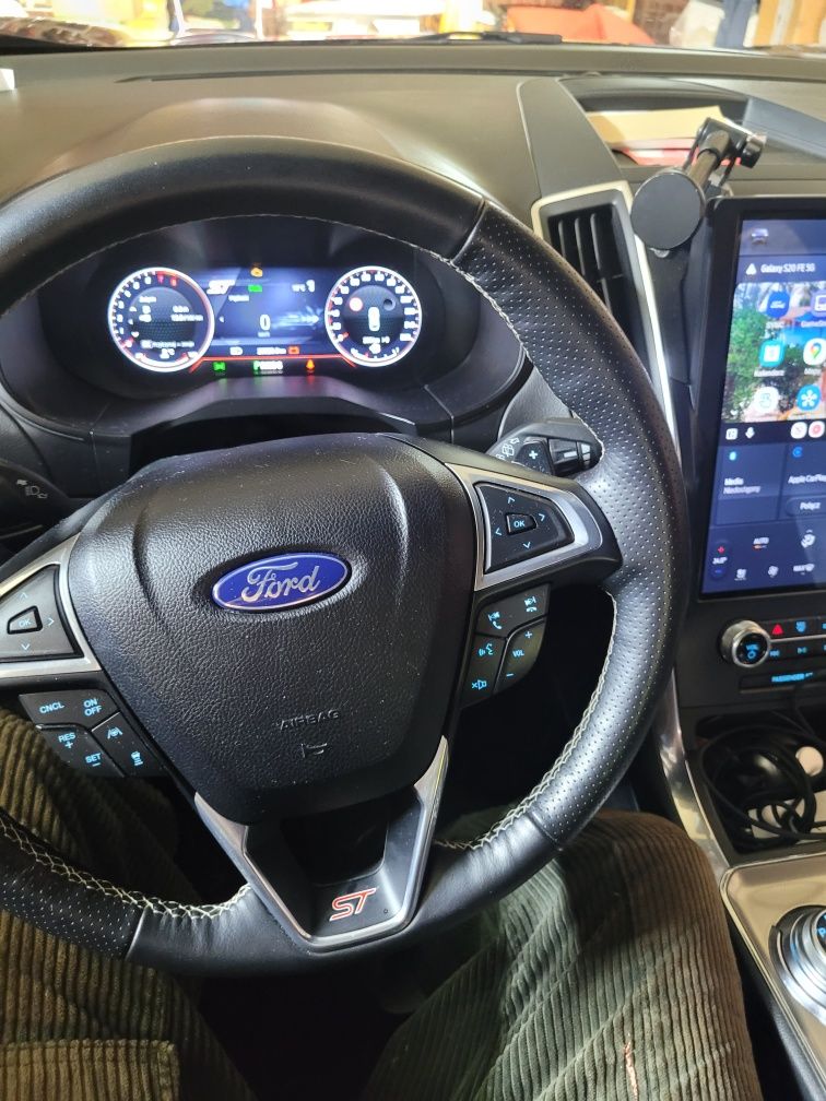 Sprzedam Ford Edge 2.7V6 ST 2022r przebieg 26500km
