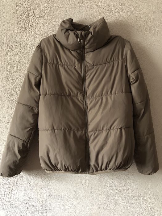 Курточки жіночі різні