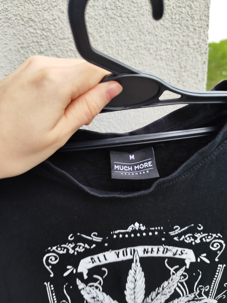 T-shirt z nadrukiem Cannabisu