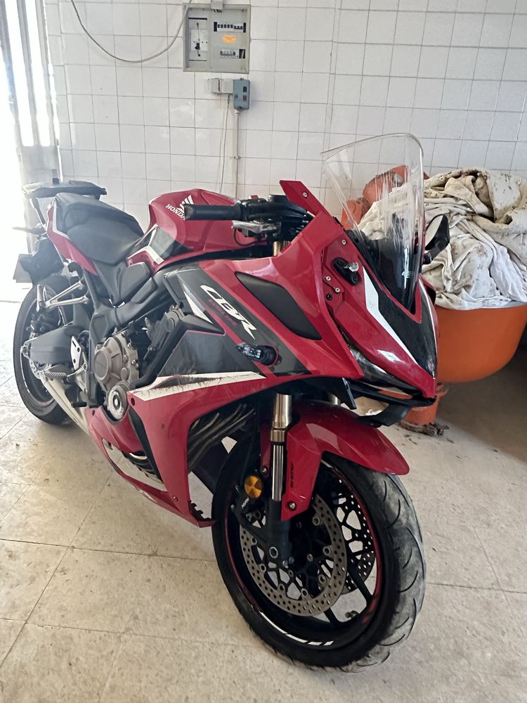 Honda CBR650R 2021