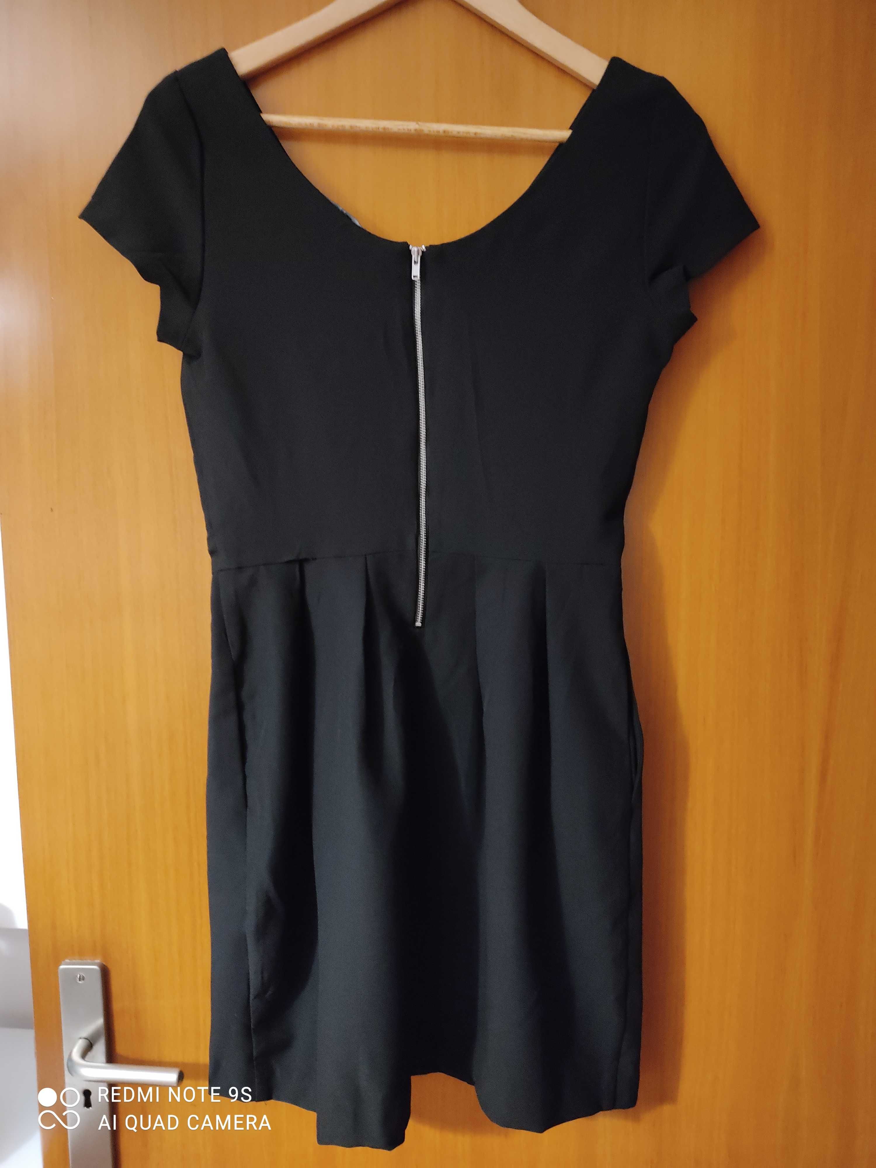 Vestido preto Mango M