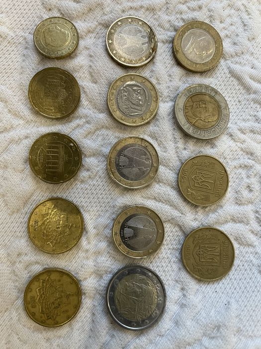 Монеты евро разные