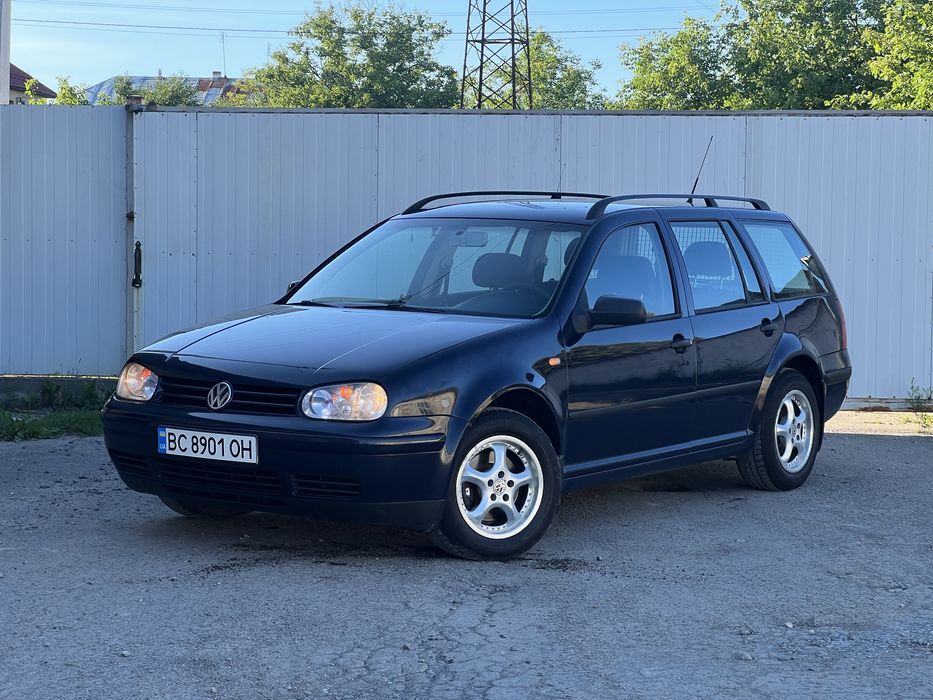 Volkswagen Golf 4  2.0 газ/бензин 2000рік