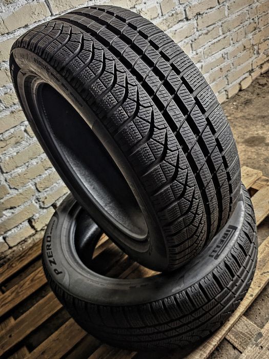 Зимова пара 235/50r19 Pirelli | 2022 | 7mm | Italy | Преміум шини