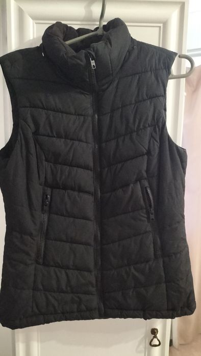 Жилетка жіноча..