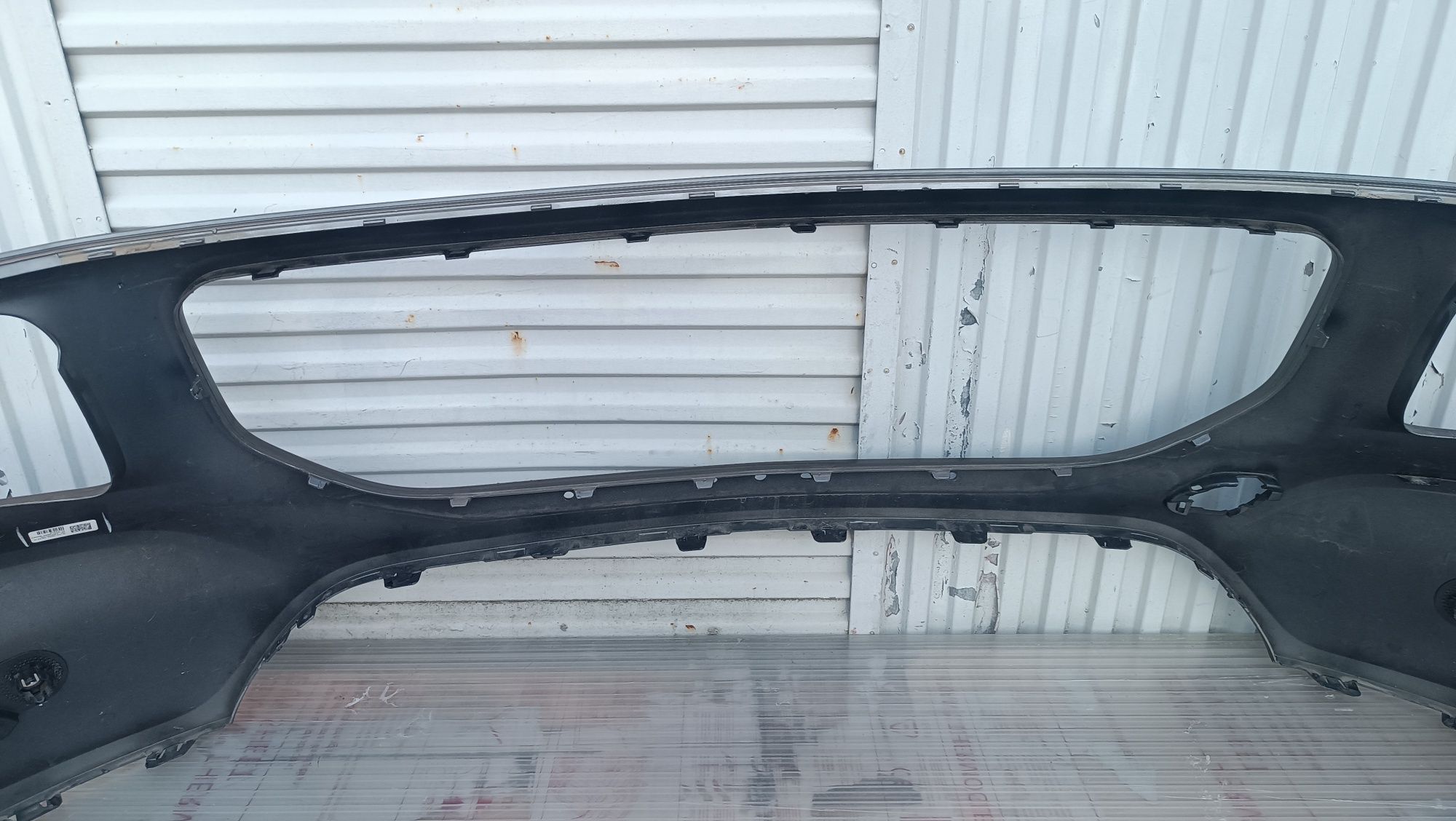 Vendo parachoque de frente Mercedes glb 247 ano 2020/24