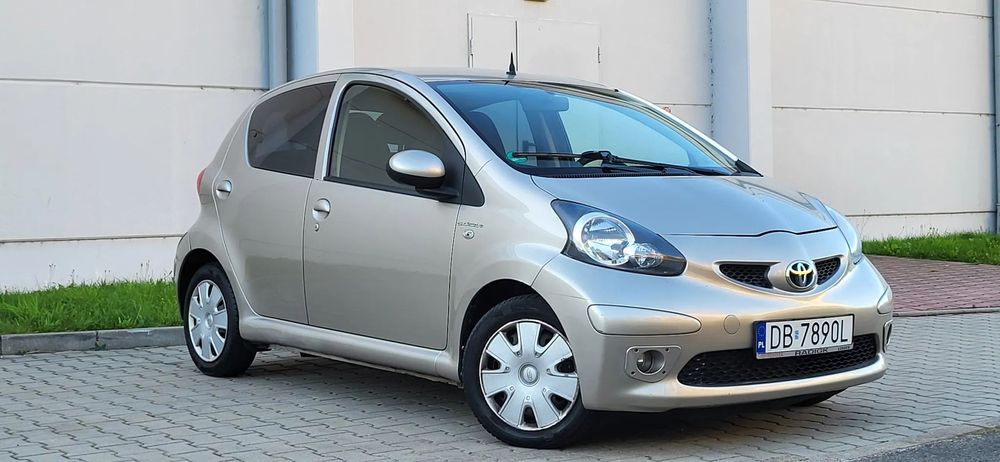 Toyota Aygo * Stan BDB * 1.0 VVTi * 140 tys km * Serwis *