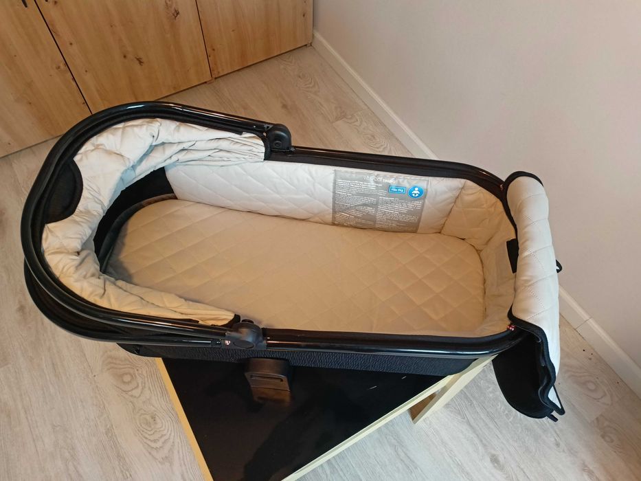 Wózek Venicci Tinum SE Stylish Black 2w1 gondola spacerówka dziecięcy