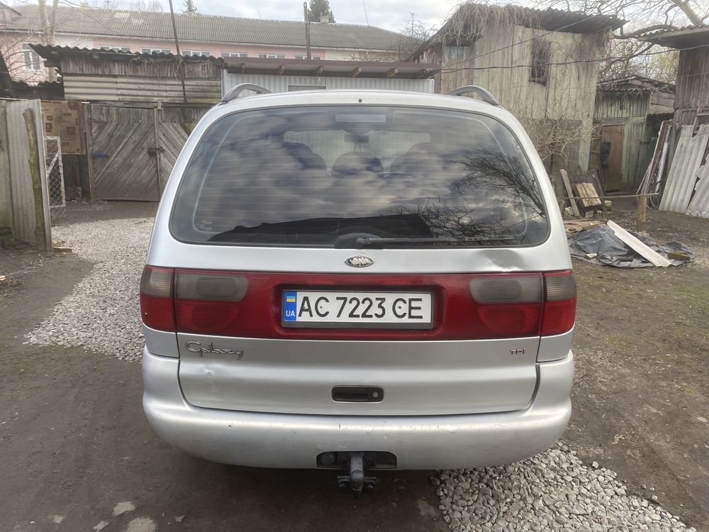 Ford Galaxy 1.9tdi 81kw 7 місць 2750$