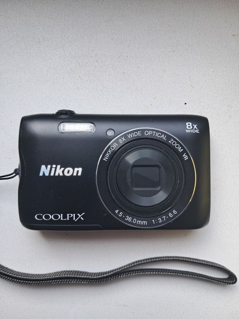 Фотоаппарат nikon coolplix A 300