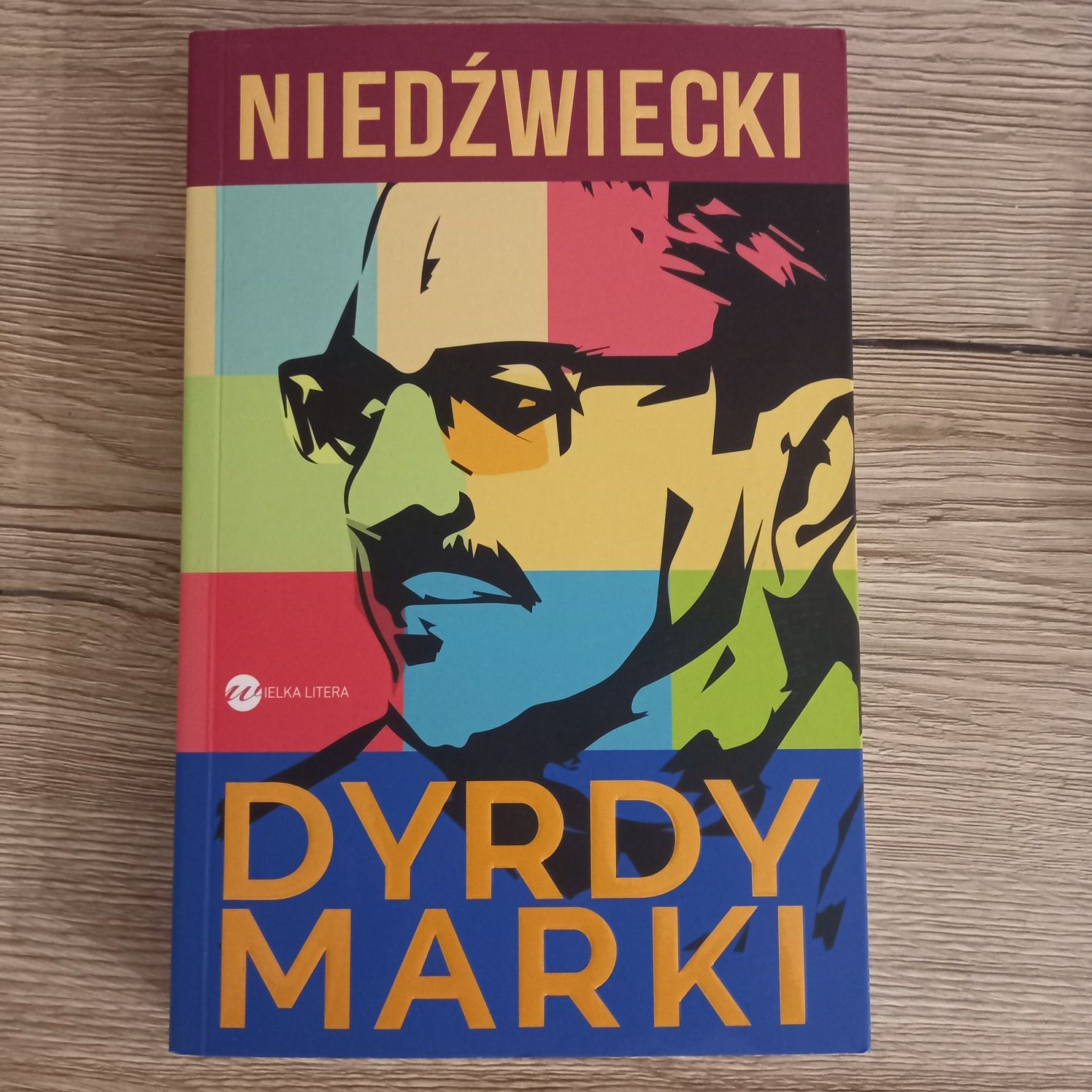 Dyrdy marki. Marek Niedzwiecki