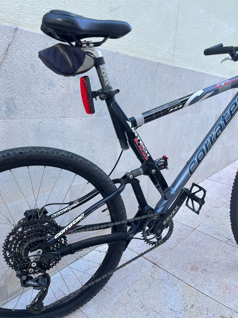 Bicicleta em excelente estado