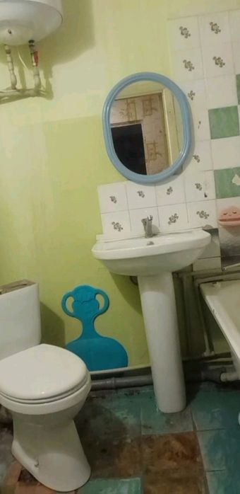 Здається 1к на 5 поверсі. 2 дивани. Першотравенськ.Шахтарське Дніп.обл