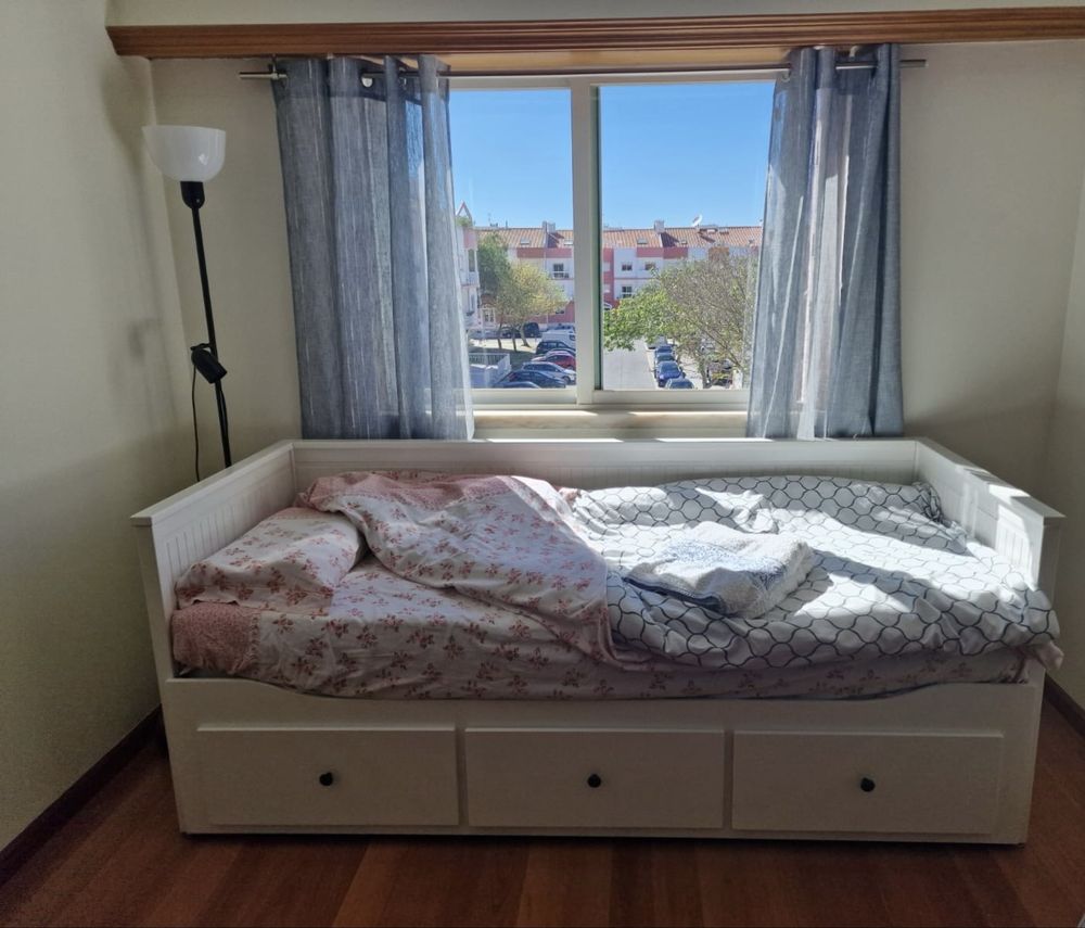 Cama HEMNES indiv/dupla