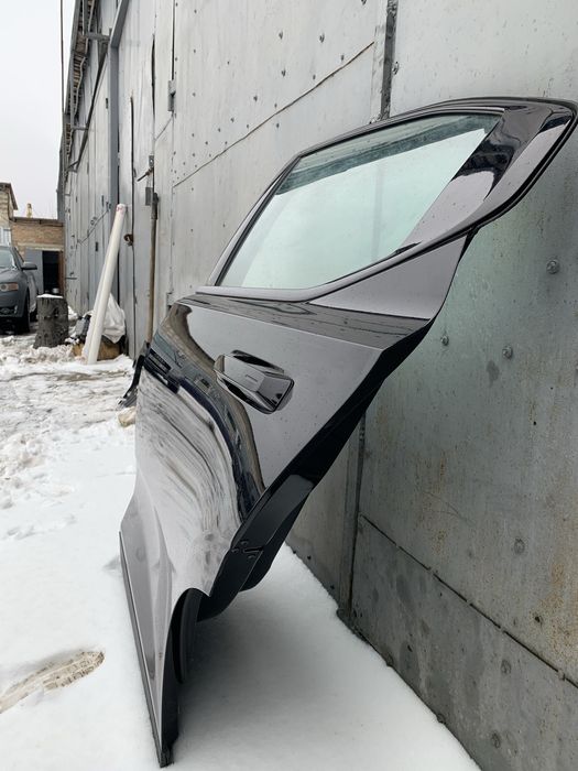 Двері Polestar 2