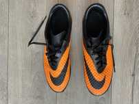 Бутци футбольні Nike
