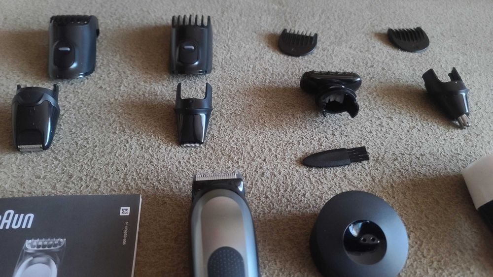 Тример універс. BRAUN MGK 7221(10в1) акум.100 хв.мішок.підставка нове