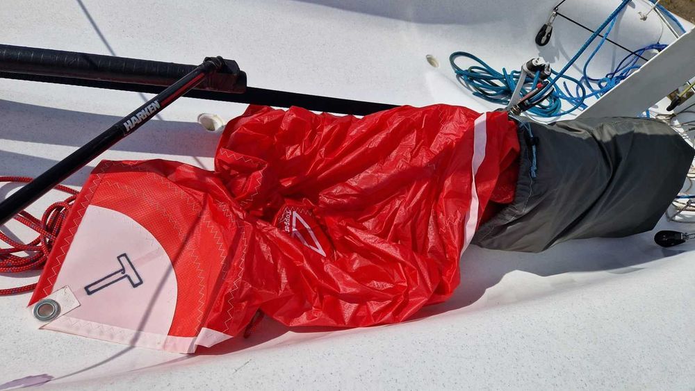 Łódź żaglowa żaglówka Topper Topaz Tres 3,86m + wózek slipowy (1)