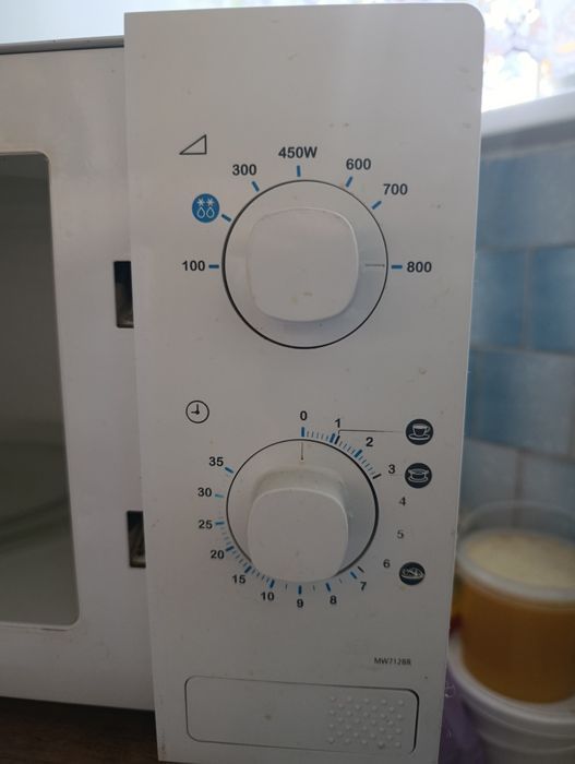 Мікрохвильова піч Samsung