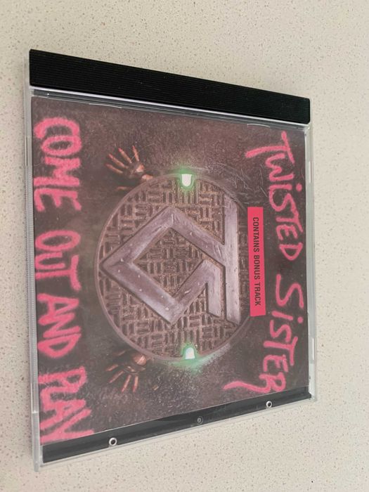 Twisted Sister - Come Out and Play (CD)