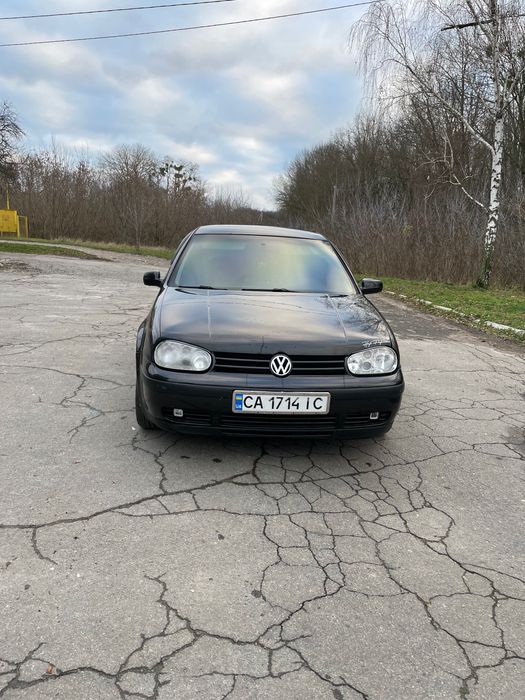 Продам гольф 4 1.8