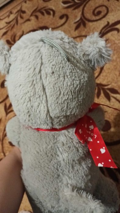 Іграшка люблячий бегемотик