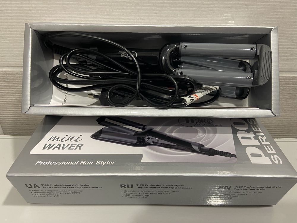 Потрійна плойка для волосся TICO Professional mini Waver.