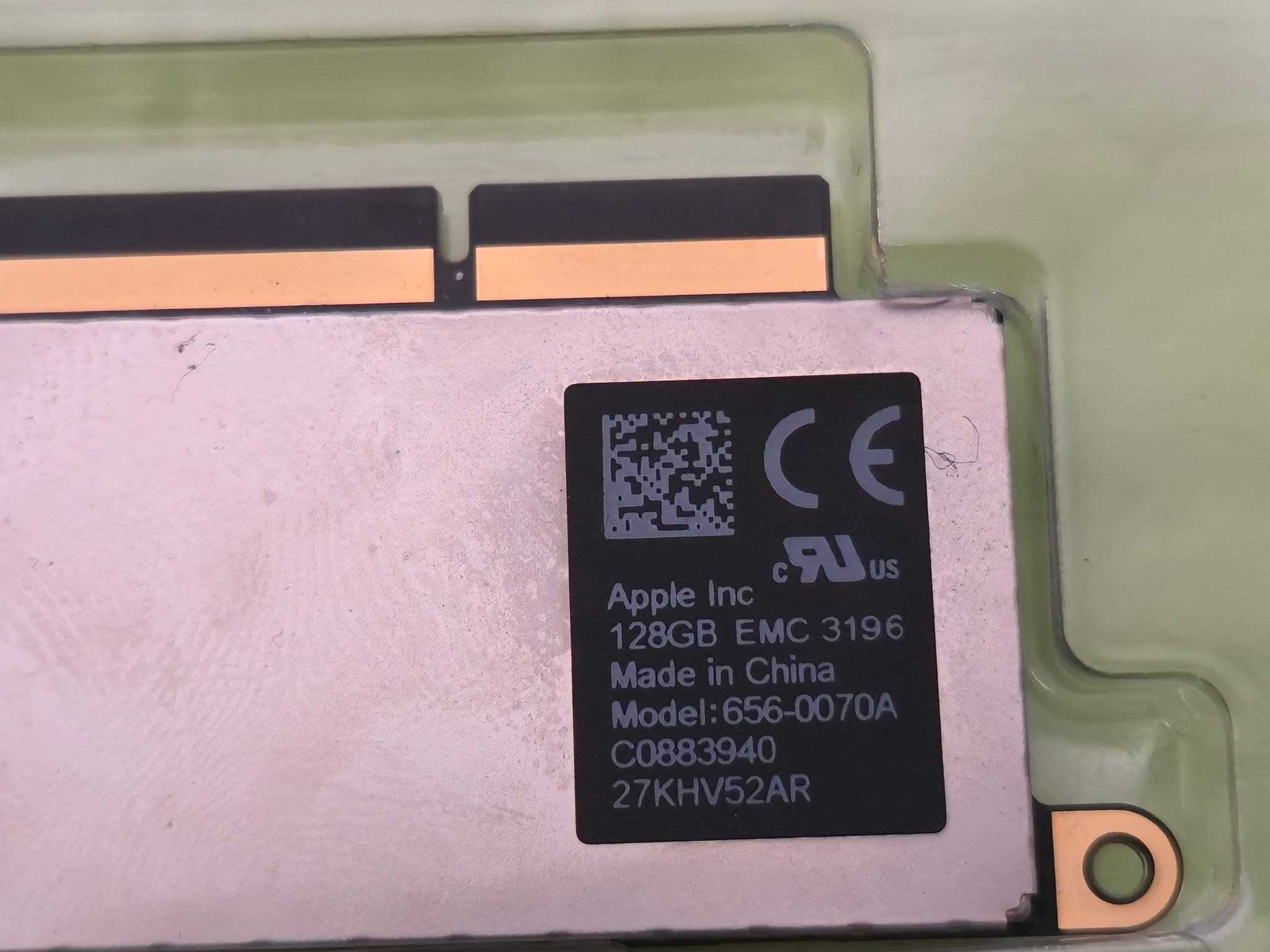 Disco SSD Apple 128gb EMC3196