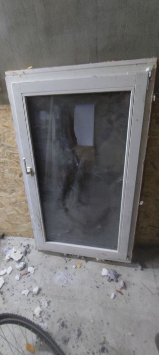 Okno drewniane używane