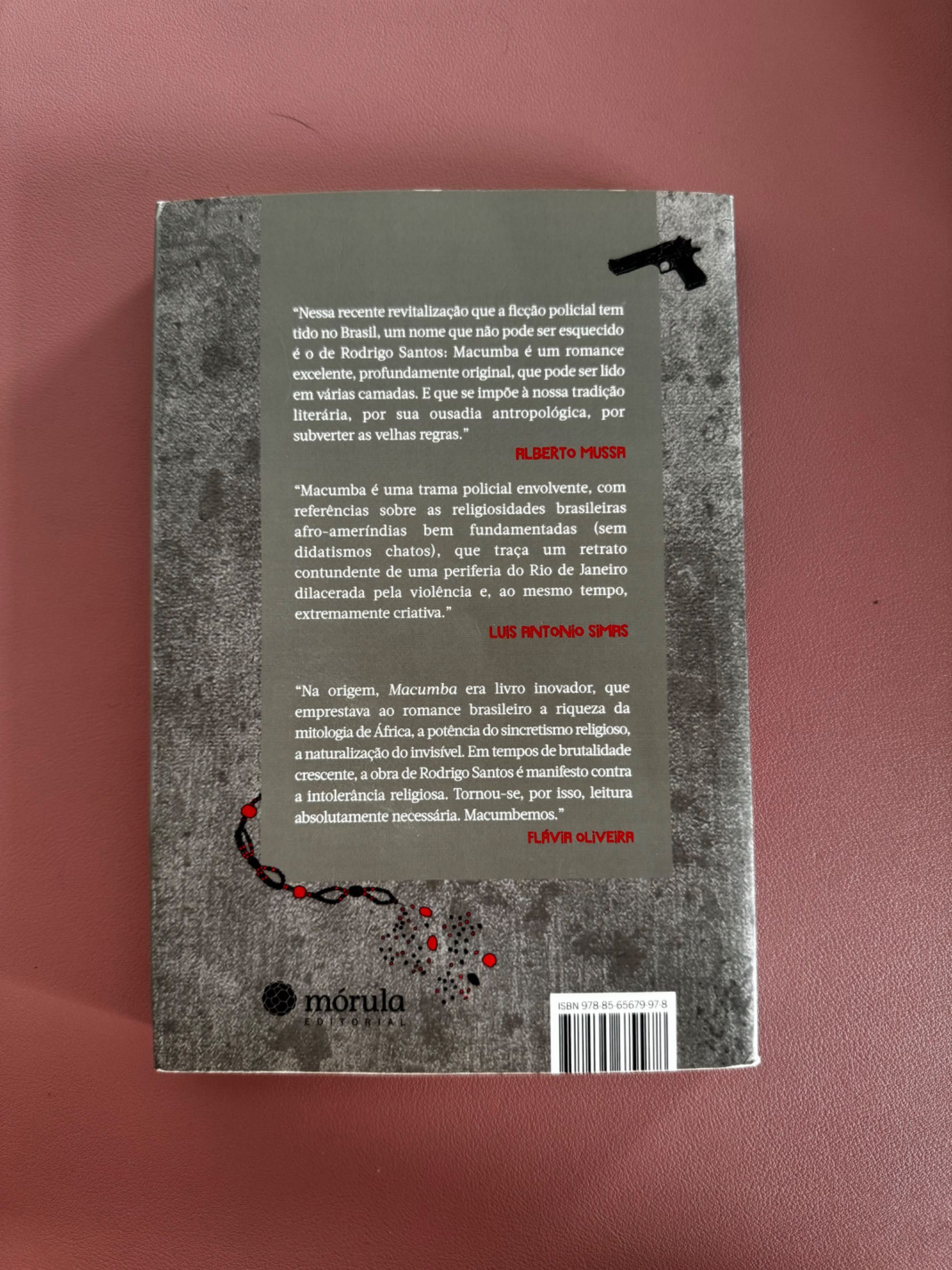 Livro Macumba de Rodrigo Santos